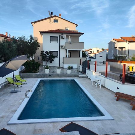 Apartments Ivana With The Pool Rovinjsko Selo Zewnętrze zdjęcie