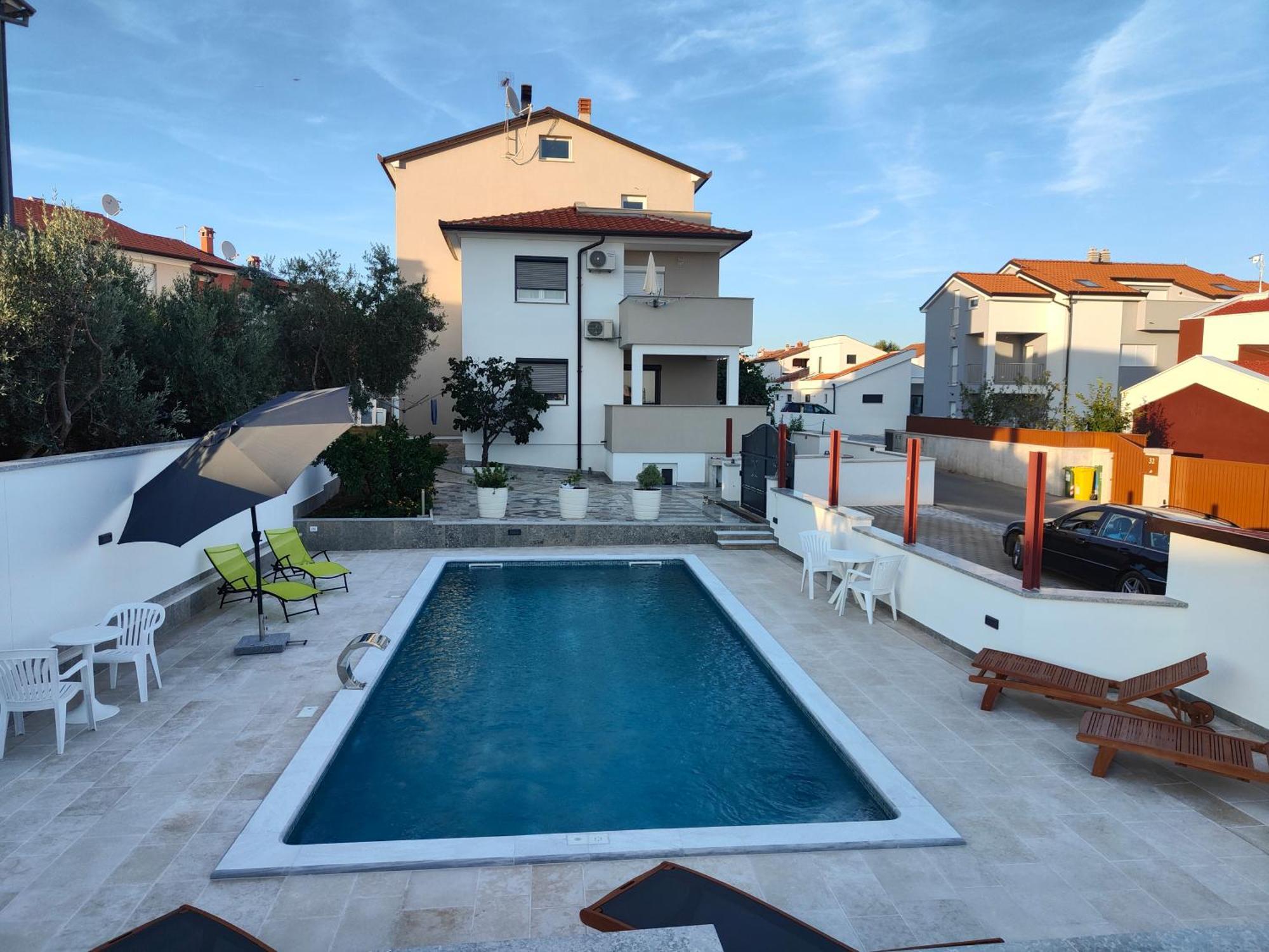 Apartments Ivana With The Pool Rovinjsko Selo Zewnętrze zdjęcie