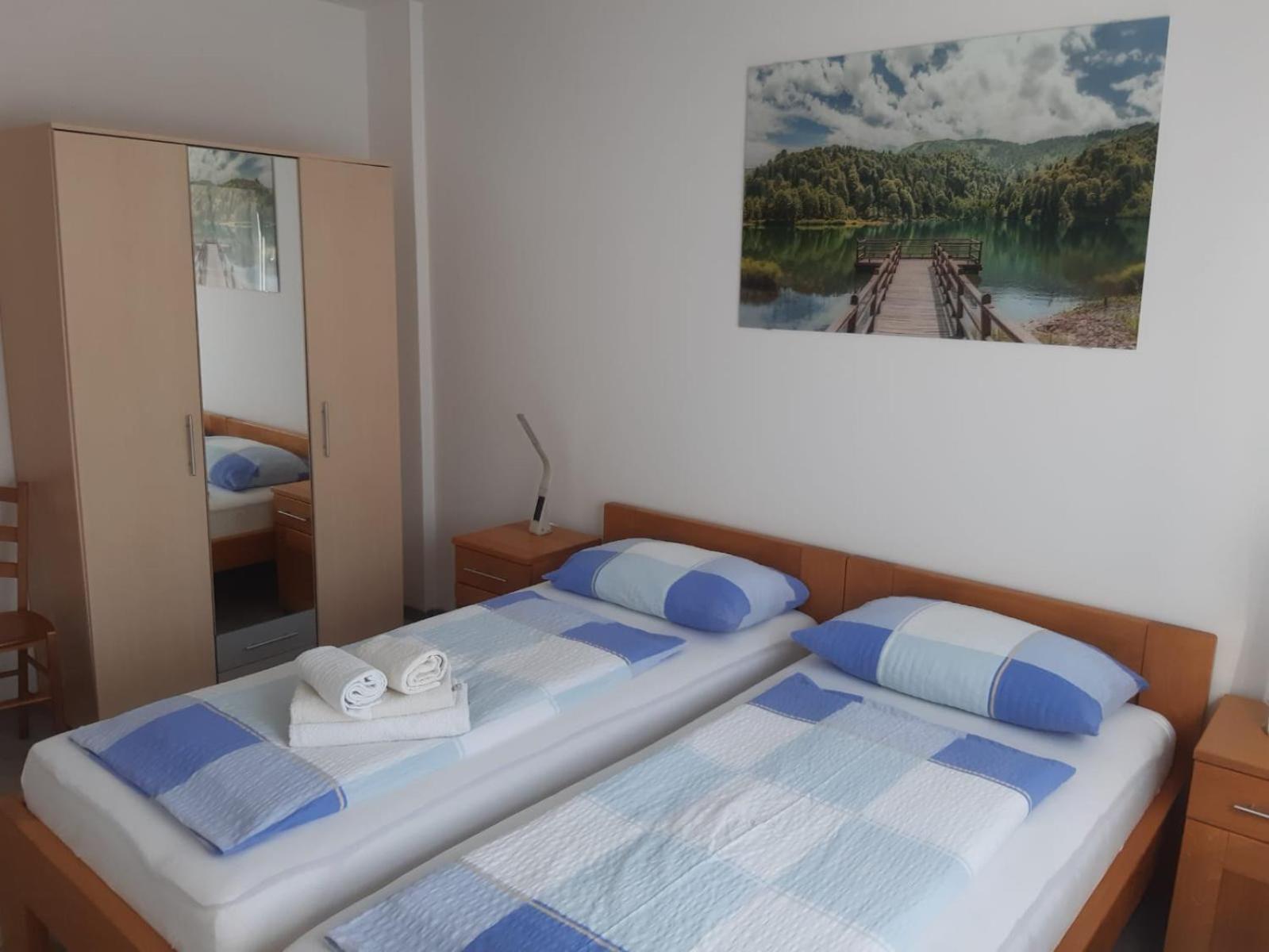Apartments Ivana With The Pool Rovinjsko Selo Zewnętrze zdjęcie